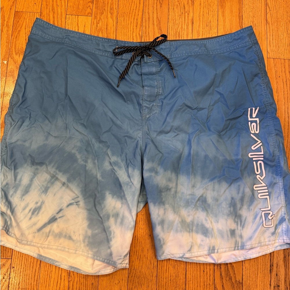 Quiksilver Blue and White Swim Board Shorts Men’s size 44